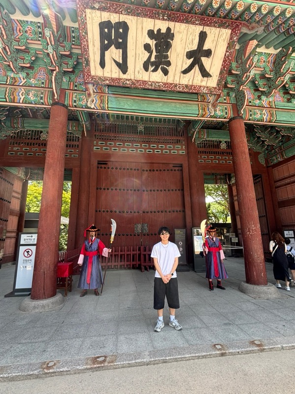 About photo 1